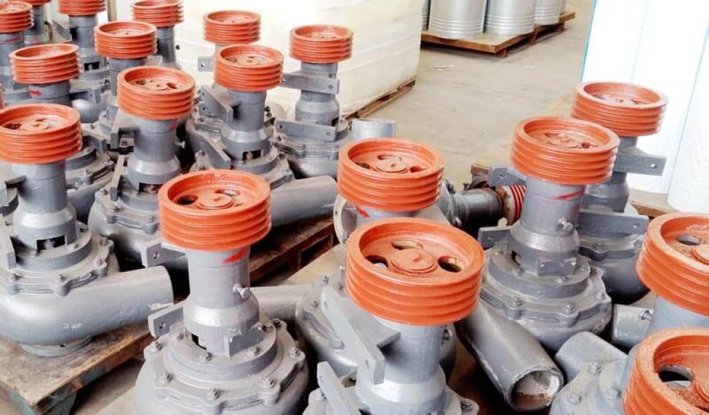 Complete small sand pump and dredger pump set